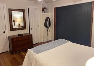Carriage House 2 bdrm at Camellia Cottages in historic Summerville, SC
