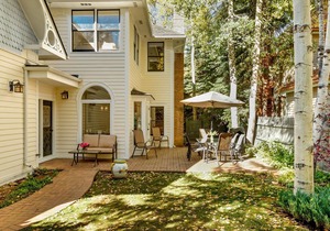 Charming Triangle Park Home - West End - Perfect Location for Summer & Winter! in Aspen