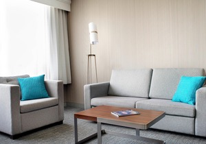 Courtyard by Marriott Downtown Toronto in Toronto