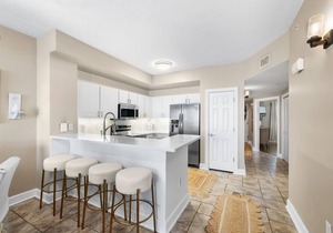 Gulf front! Beautifully decorated w/amazing views from the living room and master bedroom! Bch srvc included! in Panama City Beach