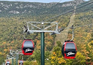 Luxury Studio Available Ski in -ski out Village Plaza & Spruce Peak View in Stowe