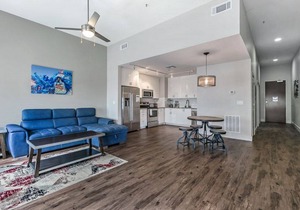 Hotel ∙ Modern Condo near Local Attractions of New Orleans