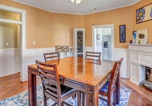 Victorian District Retreat near Forsyth Park w/ Courtyard by Lucky Savannah