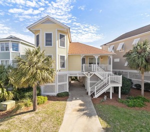 Pelican Bay 
