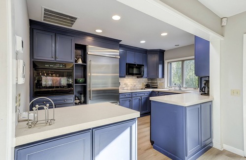 South Beach House | 1 Black Duck- 50 Yards(2 minute walk) to the Ocean, PRIVATE POOL.