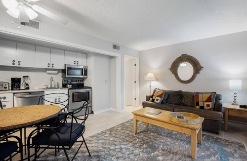 West Beach Village Condo | 1411 West Beach: 1BR Villa, Near Beach, Credit for Bikes/Beach Gear
