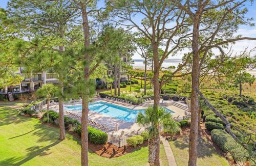 South Beach House | 1880 Beachside Tennis Villas: Sea Pines