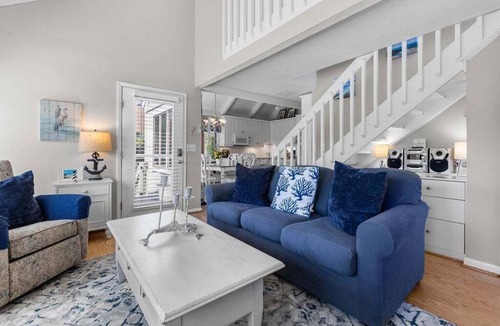 Sealoft Villas Cottage | 2 Bed/3Bath w/Sleeping Loft Golf Views! Neighborhood Pool! Amenity cards INCLUDED!