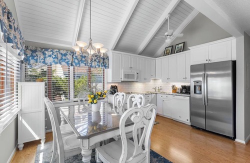 Sealoft Villas Cottage | 2 Bed/3Bath w/Sleeping Loft Golf Views! Neighborhood Pool! Amenity cards INCLUDED!