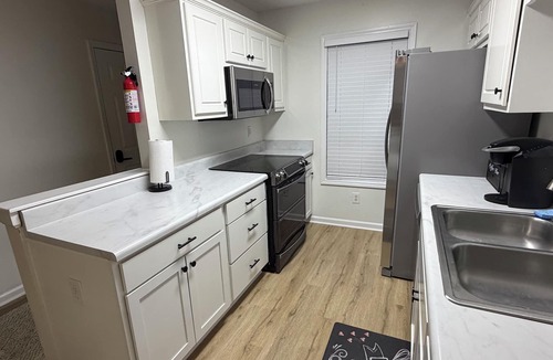 National Hills House | 2-bedroom townhome tucked away in Augusta a mile from the Master’s golf course.
