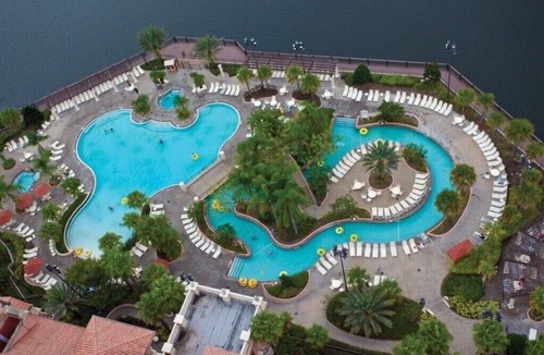 Lake Buena Vista Condo | 2 BR Deluxe Condo BONNET CREEK Club Wyndham Resort, less than 1 mile from Disney