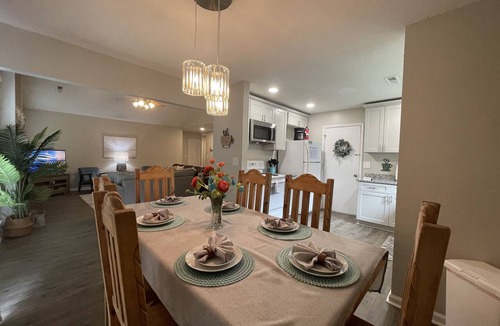 North Charleston House | 2 King Suites Fire Pit Hot Tub Air Hockey 1