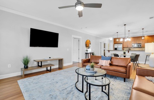Old West Broad Neighborhood House | 2 Suites + Coffee Bar | Walkable Historic District + Free Parking | The Juliette