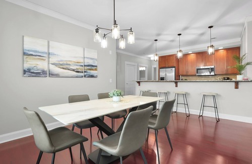 Old West Broad Neighborhood House | 2 Suites | Walkable Historic District Location | The Juliette by AvantStay