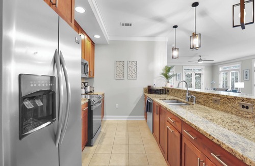 Old West Broad Neighborhood House | 2 Units w/Free Parking Walkable Historic District | The Juliette by AvantStay