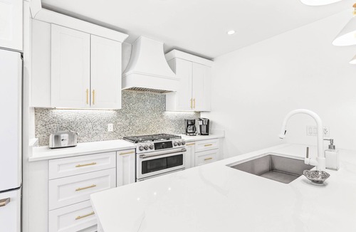 Heritage Woods House | 20 Gunnery Lane: A NEW BESTNEST by Beverly Serral