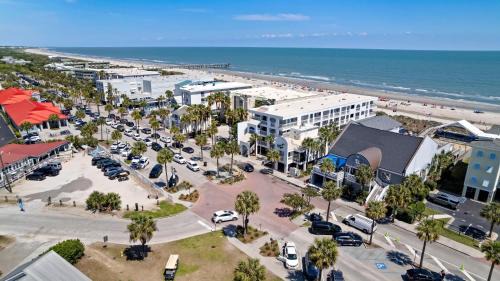Isle of Palms House | 216A Sea Cabin