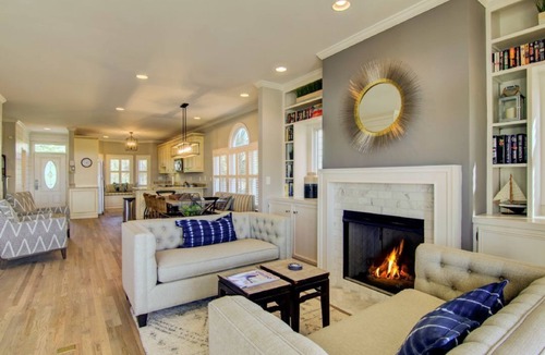 Ocean Point House | 26 Ocean Point by AvantStay | Beach Home w/Amazing Views & Community Pool!