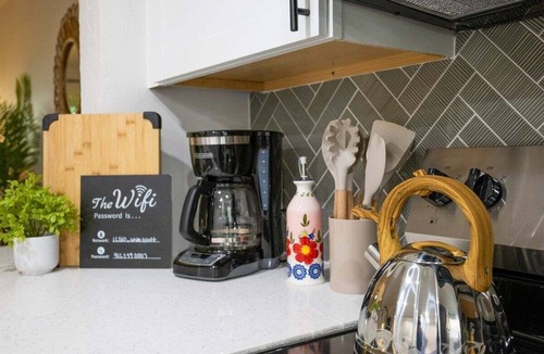 Montgomery Condo | 2bd/2ba Condo * Pool * Dogs Welcome * 30+ day stay