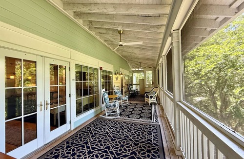 Melrose on the Beach Condo | 2Bed/2Bath villa on Daufuskie - Steps from the beach, with a screened-in porch!