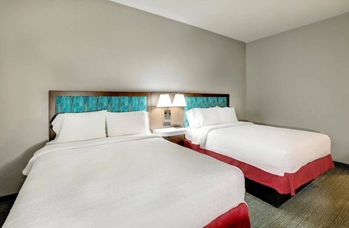 Polk Village Hotel | 3 Accommodations | Relax & Sleep Wonderfully in Pet-Friendly Rooms