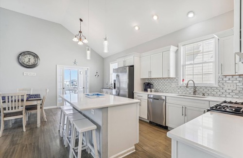 Montego Bay House | 3 Bedroom House on a canal in North OC Boat slip and Community Pool