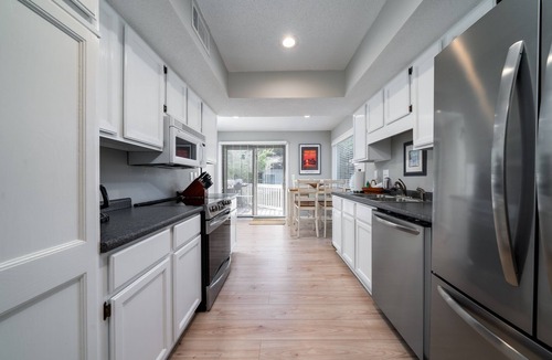 Spinnaker Beachhouses Villa | 3 BR, 2 BA Spinnaker Beach House! Close to Beach Club! Golf Course Views! Dog (2) Friendly!