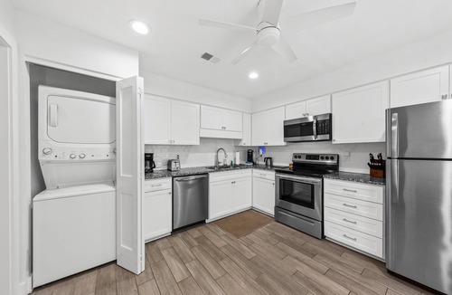 Seabrook Island Cottage | 3 BR/2BA Cottage w/Screen Porch! Dog Friendly! Amenity Access included