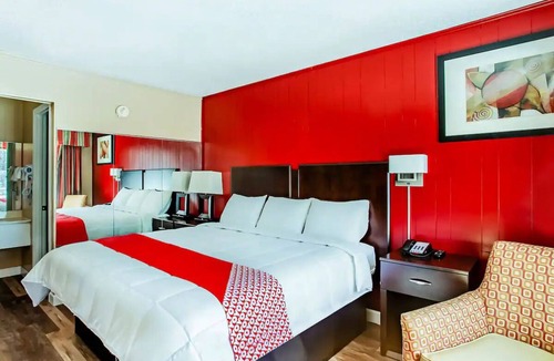 Ridgeland Hotel | 3 Peaceful King Rooms w/Essentials for Convenient Stay in Ridgeland