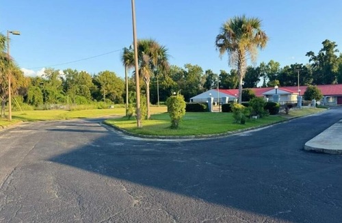 St. George Hotel | 4 Perfect Rooms Near I-95 – Family-Friendly Motel at an Affordable Rate