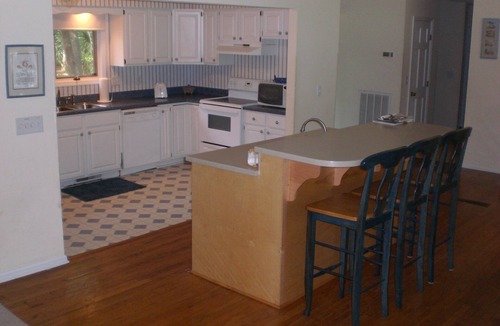 West Beach House | 4 Star 4BR Private Home with Lagoon/Golf View - Walk to Beach