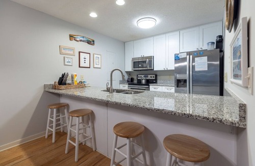 Palmetto Dunes Villa | 41 Moorings: 2 BR Pet Friendly Villa, Free Bikes, Free Beach Chairs, Beach
