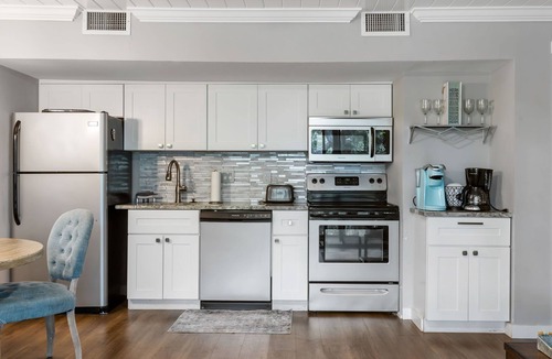 West Beach Condo | 4278 Mariners Watch Villa by Akers Ellis Rentals