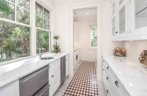 West Beach House | 498 Old Dock Road by Akers Ellis Rentals
