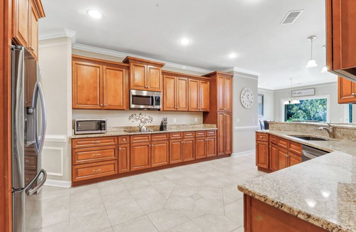 Palmetto Dunes House | 5 bedroom luxurious retreat overlooking the lagoon