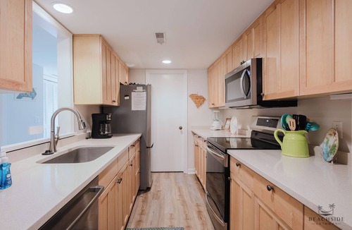 Shipyard Plantation House | 6 Sailmaster Commons - Updated 2 Bedroom Shipyard Condo