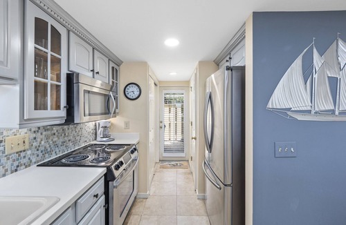 Harbour Town Villa | 704 Schooner | Special Rate for June 2026 | Sound Views| STR Permit #026547