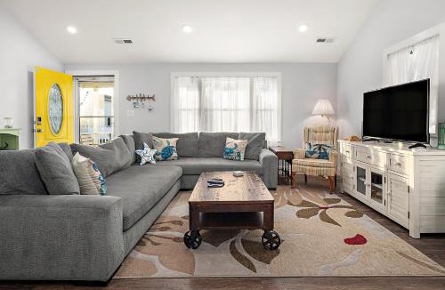 Little Salisbury House | 9204 Caribbean Dr - Caribbean Breeze