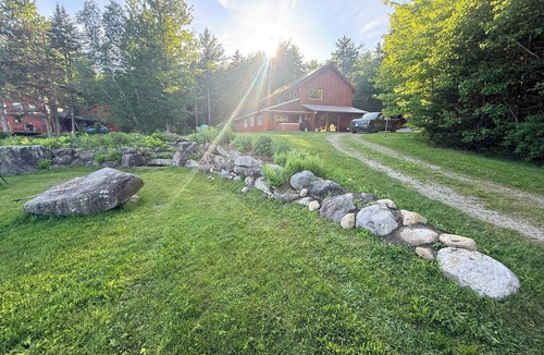 Ripton Cabin | Adorable cabin with screened porch and private fire pit