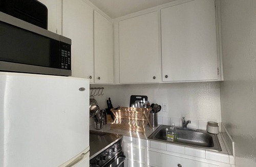 Norma Triangle Apartment | Amazing and functional apartment in best location of Los Angeles.