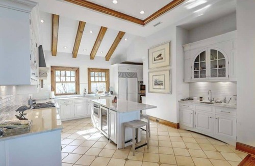 Vanderhorst Plantation House | Architectural Gem with Private Dock