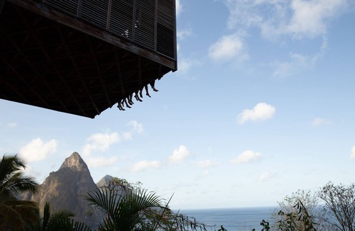 Mamin Villa | Architectural masterpiece overlooking the Caribbean sea and Piton mountains