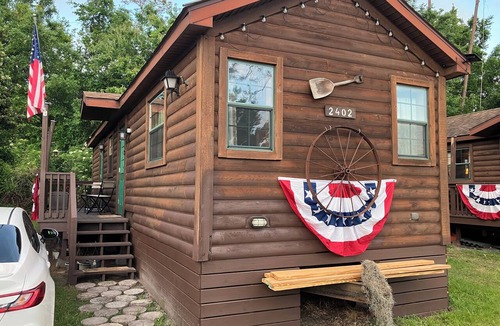Kissimmee Cabin | Authentic Fort Wilderness family cabin from Walt Disney World, 1/3 Disney prices
