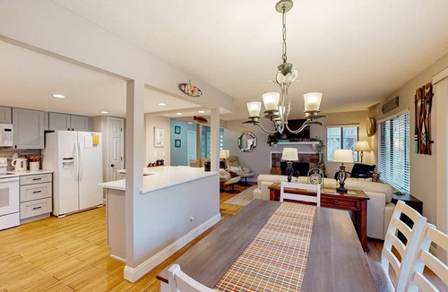 Shipyard Plantation Condo | Beachwalk at Shipyard Pool, Golf & Tennis Center Stroll 5 Minutes to Sand
