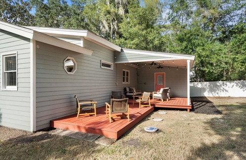 Beaufort Cottage | Beaufort Cottage very close to downtown.