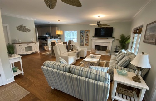 Seabrook Island House | Beautiful Charleston Style Home on Seabrook- Newly Renovated