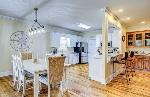 Ocean Ridge House | Beautiful home near the beach with beach access, central AC, & washer/dryer