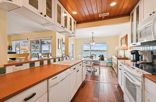 South Beach Villa | Beautiful Oceanfront Home w/Views