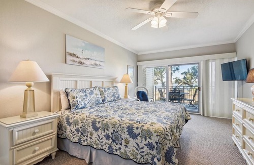 South Beach Villa | Beautiful Villa w/Free Tennis & Water Views