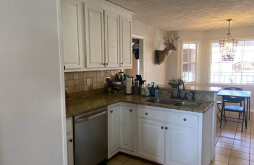 Gallion House | Beautiful water front property, great fishing/evening views! Minutes from town